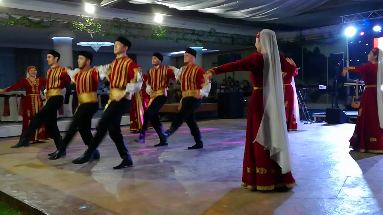 Seara Dobrogeana - eveniment Mistral Tours - Ansamblul QARASU