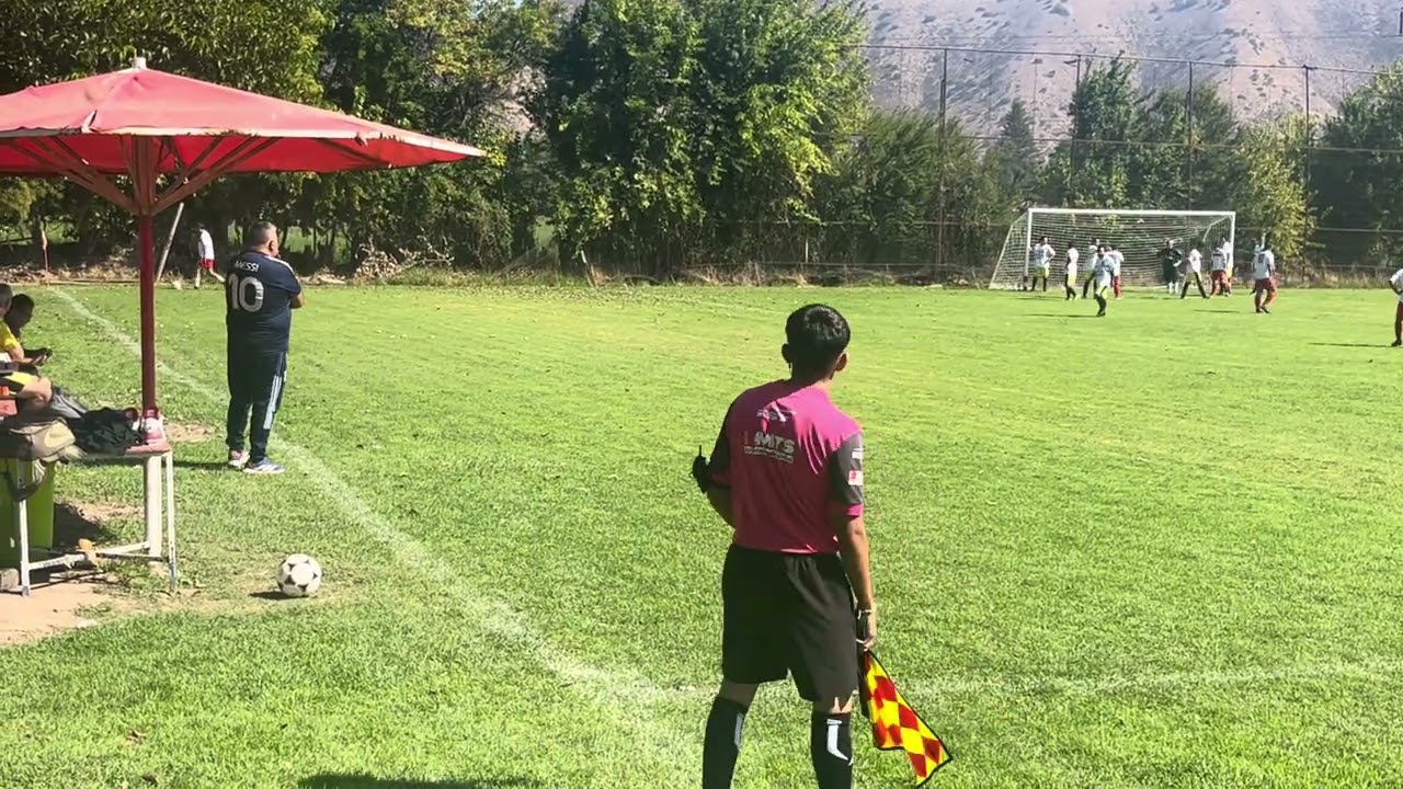 Transportes Villagra 0 vs Deportivo Newen 4 .serie súper senior amistoso primer tiempo 