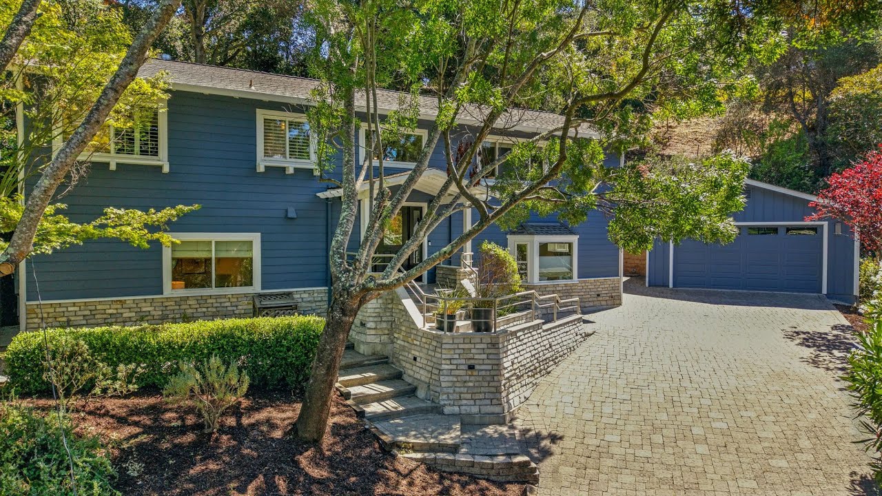 Vlatka proudly presents 14 Lucille Way, Orinda
