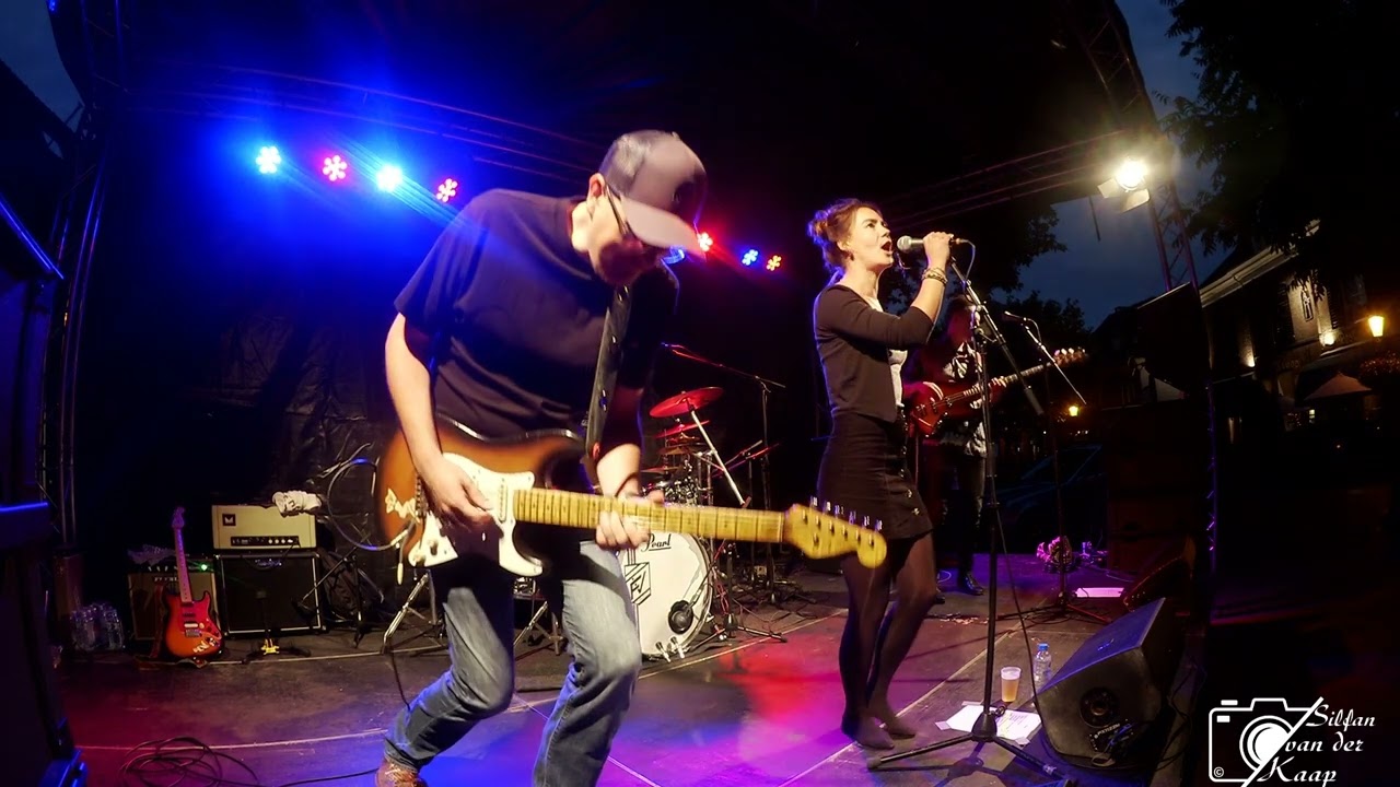 voodoo woman!!!!   Blues Rond de Kerk 1-7-2023