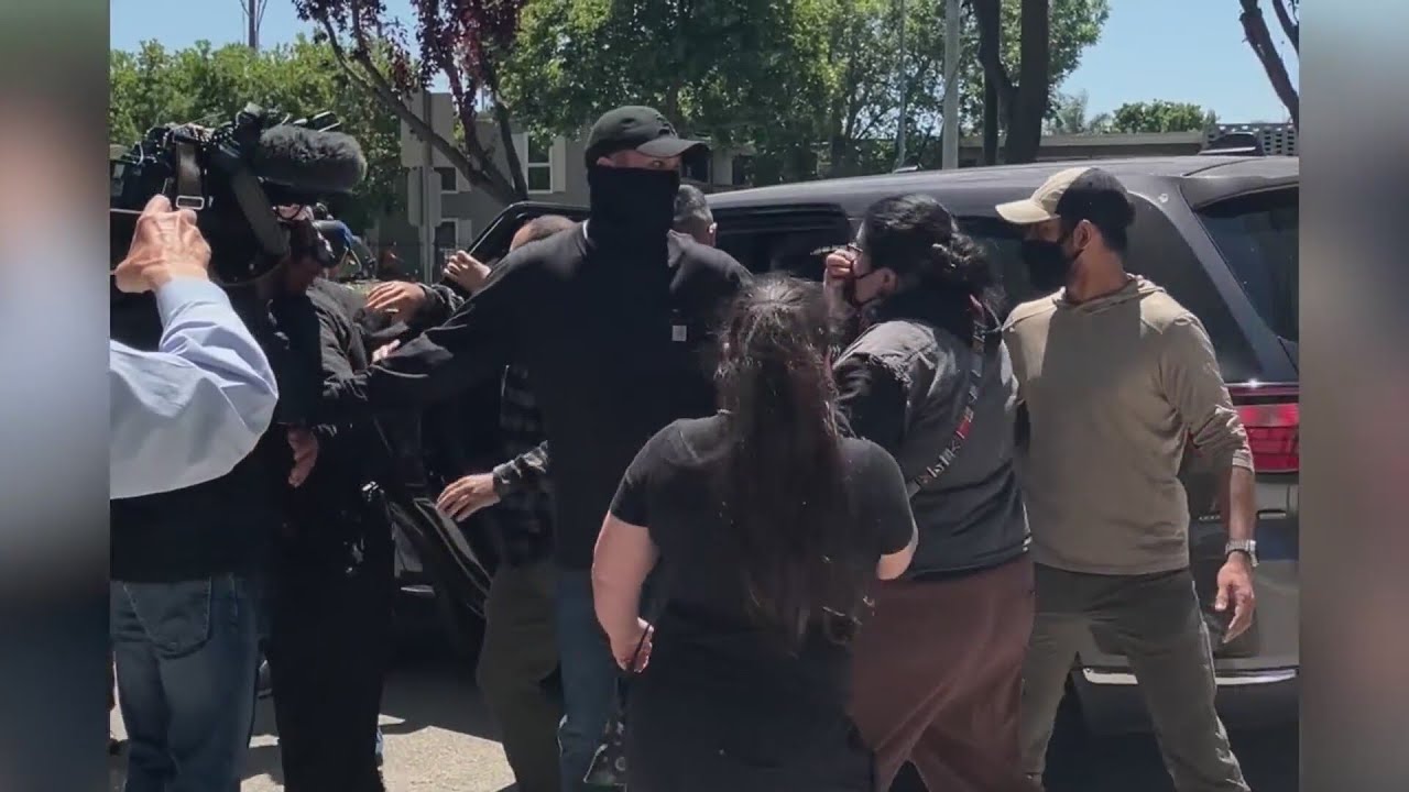 Arrests made by ICE outside of Concord immigration court