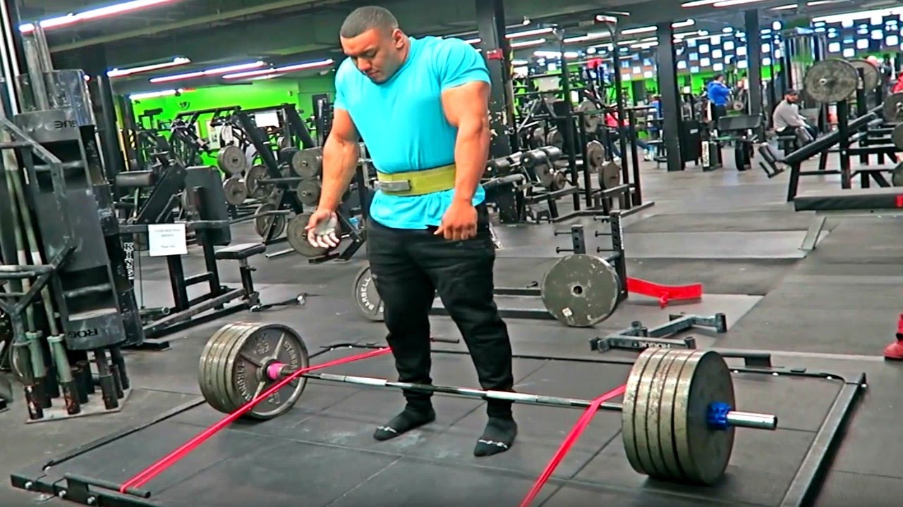 Larry Wheels Resurrected | Oak Squats 890lbs BY ACCIDENT