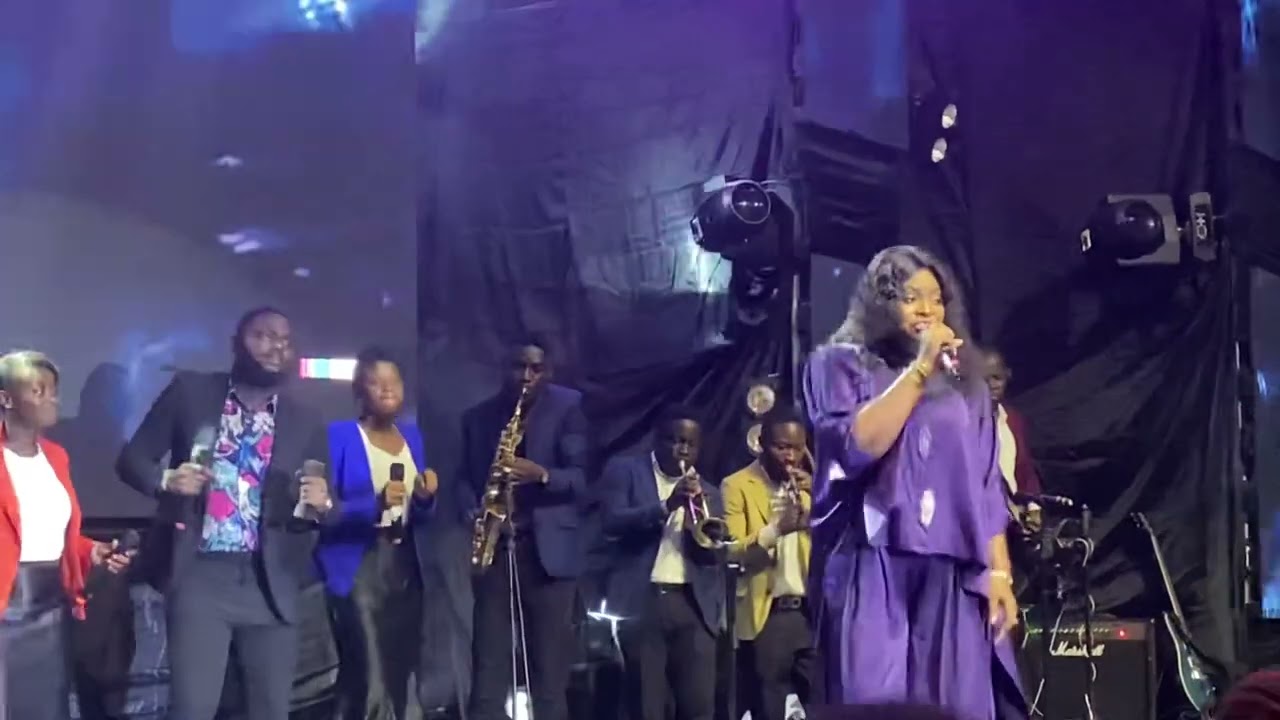 Sandra Oduro the legendary Ghanaian gospel artiste sings her hit songs at FOT23 with Quame Gyedu