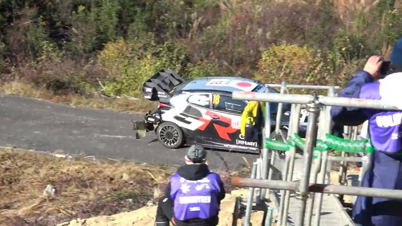 ラリージャパン２０２４上矢作　No18 TOYOTA 勝田・ジョンストン