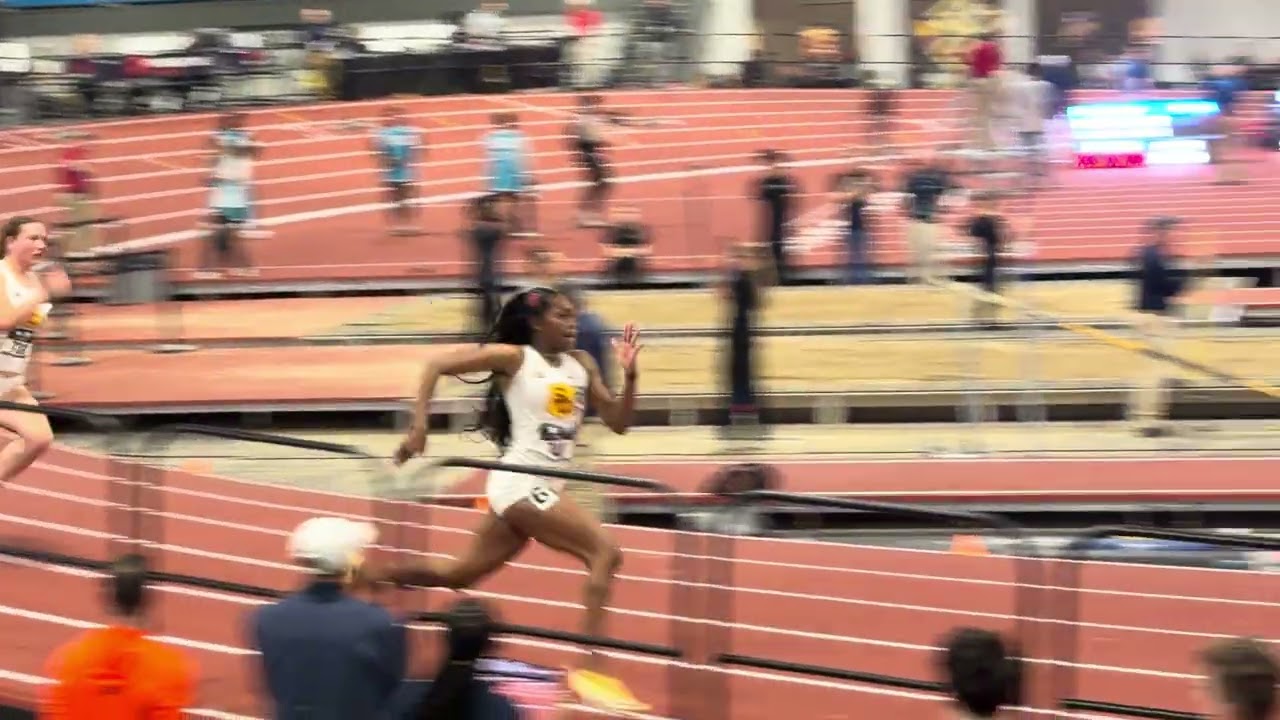 2026 BIG 10 Indoor Championships Women’s 200m prelims USC Mia Brahe-Pedersen 23.03 