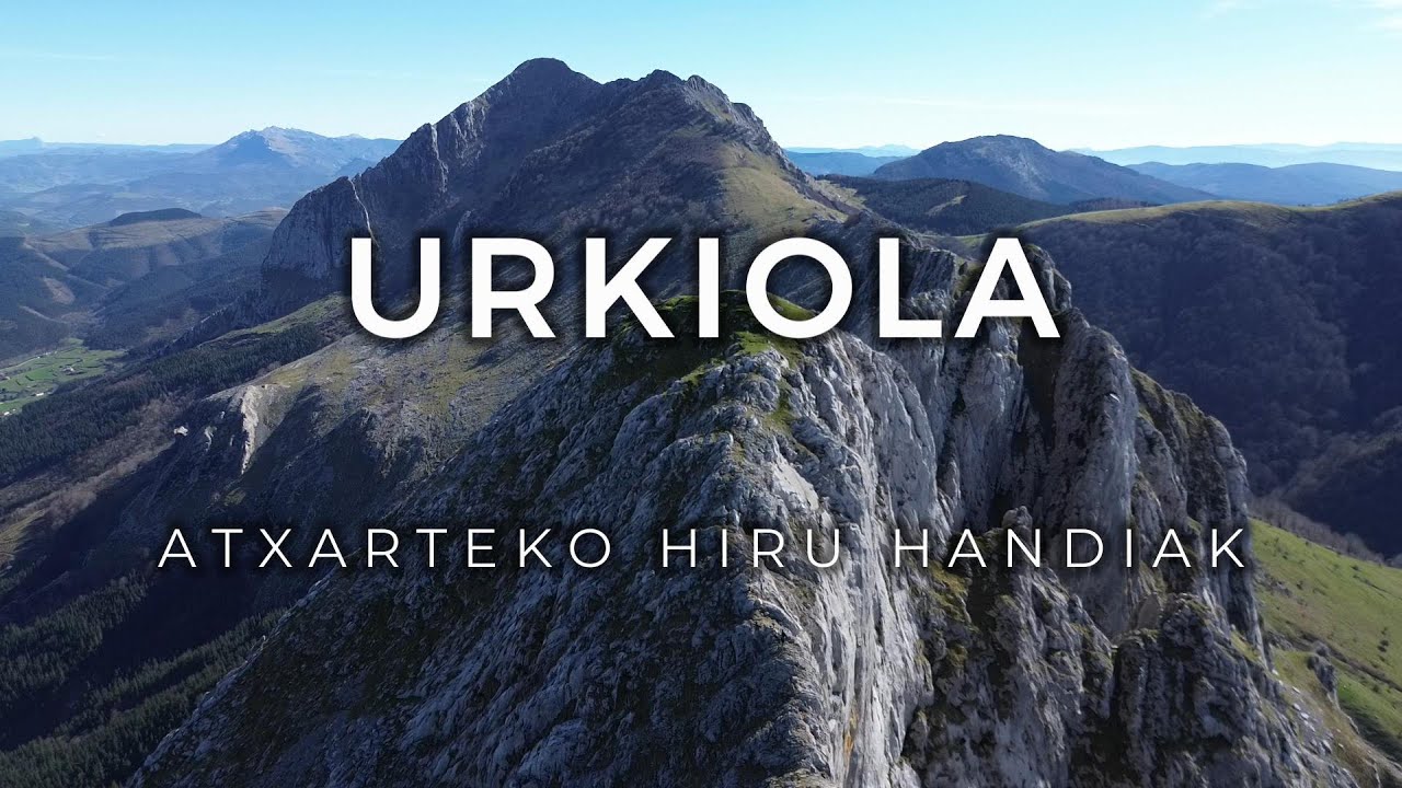 Atxarteko 3 handiak. Untzillaitz por gran diagonal, Astxiki y Alluitz.
