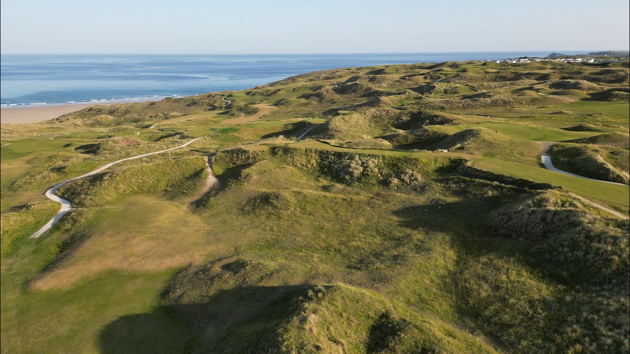 Every hole at Perranporth Golf Club