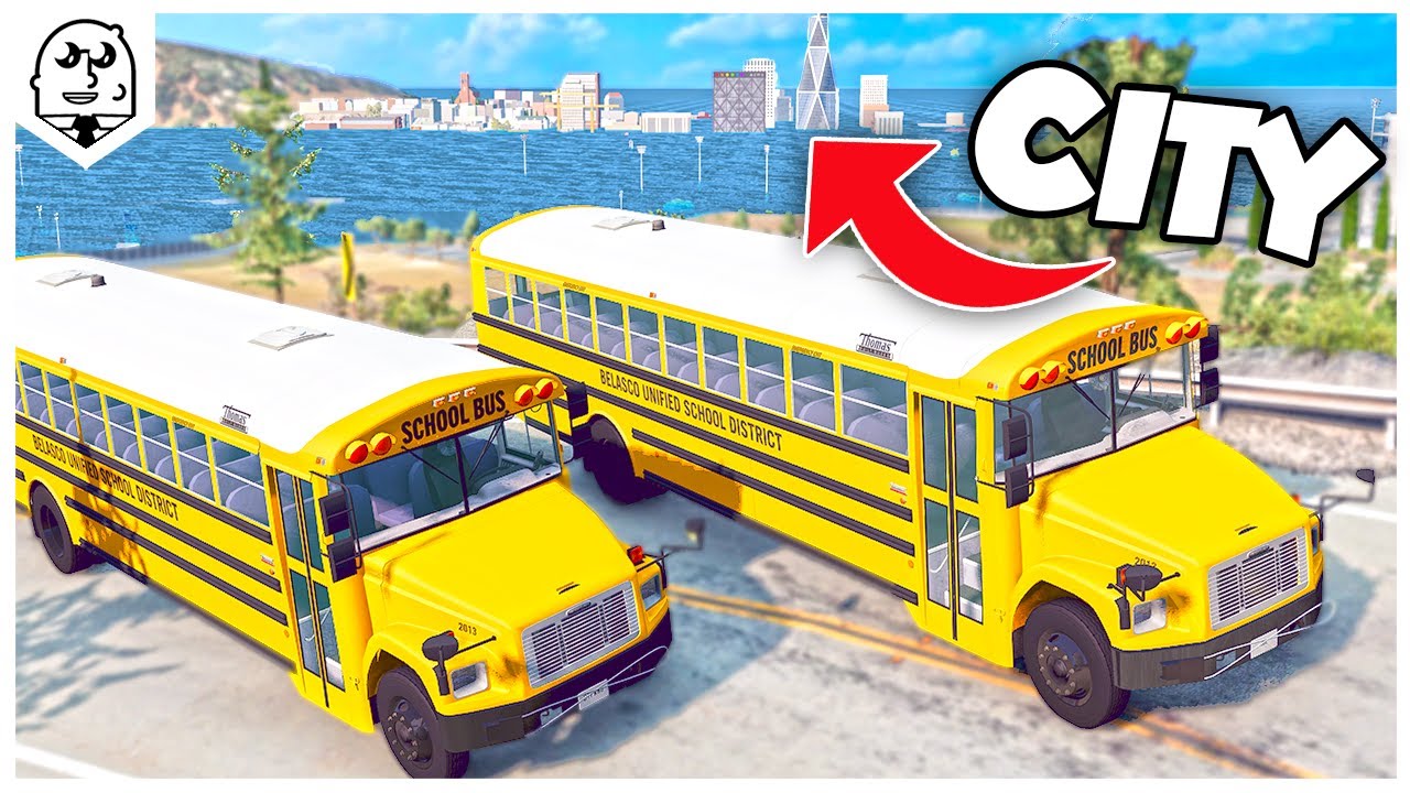 Escaping a FLOODED CITY! (Whole Town Evacuated)