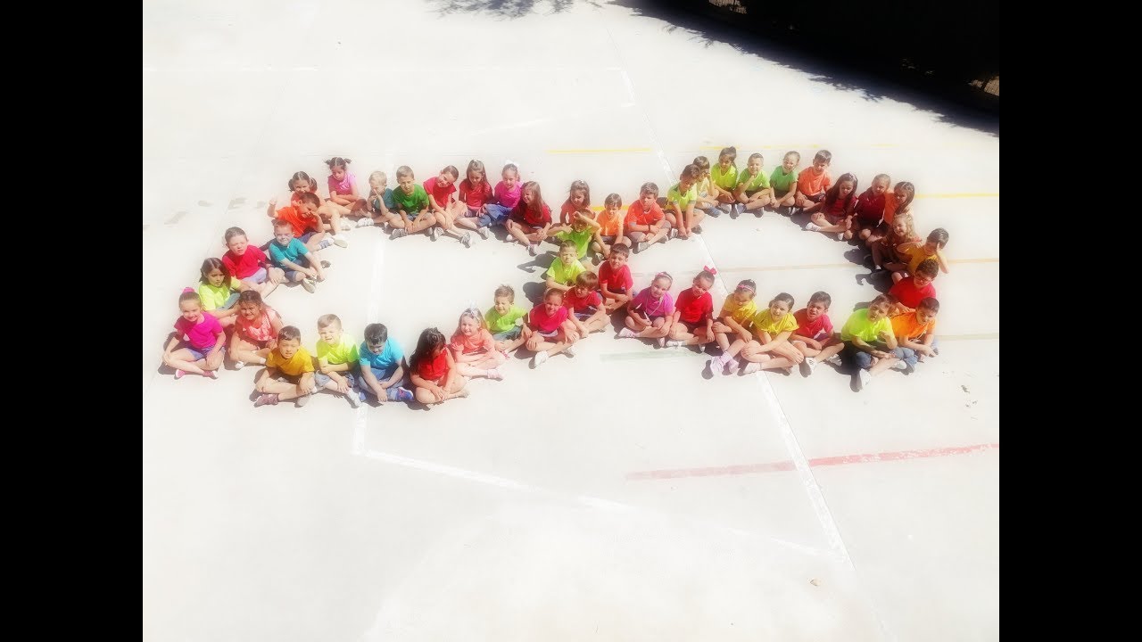 Colegio Séneca S.Coop. And. promoción Infantil 16-19 'INFINITO'