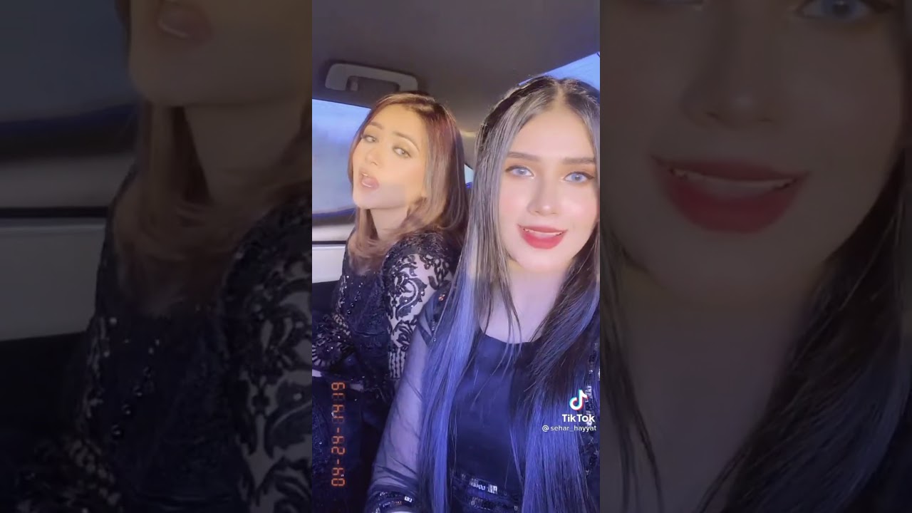 Sehar hayyat 😍😍 latest tik tok with her friends 👯‍♀😍😚