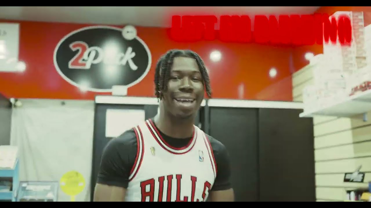 YOUNG6IX - WHERES THE MOP  OFFICIAL VIDEO  ( PROD BY SOLO)