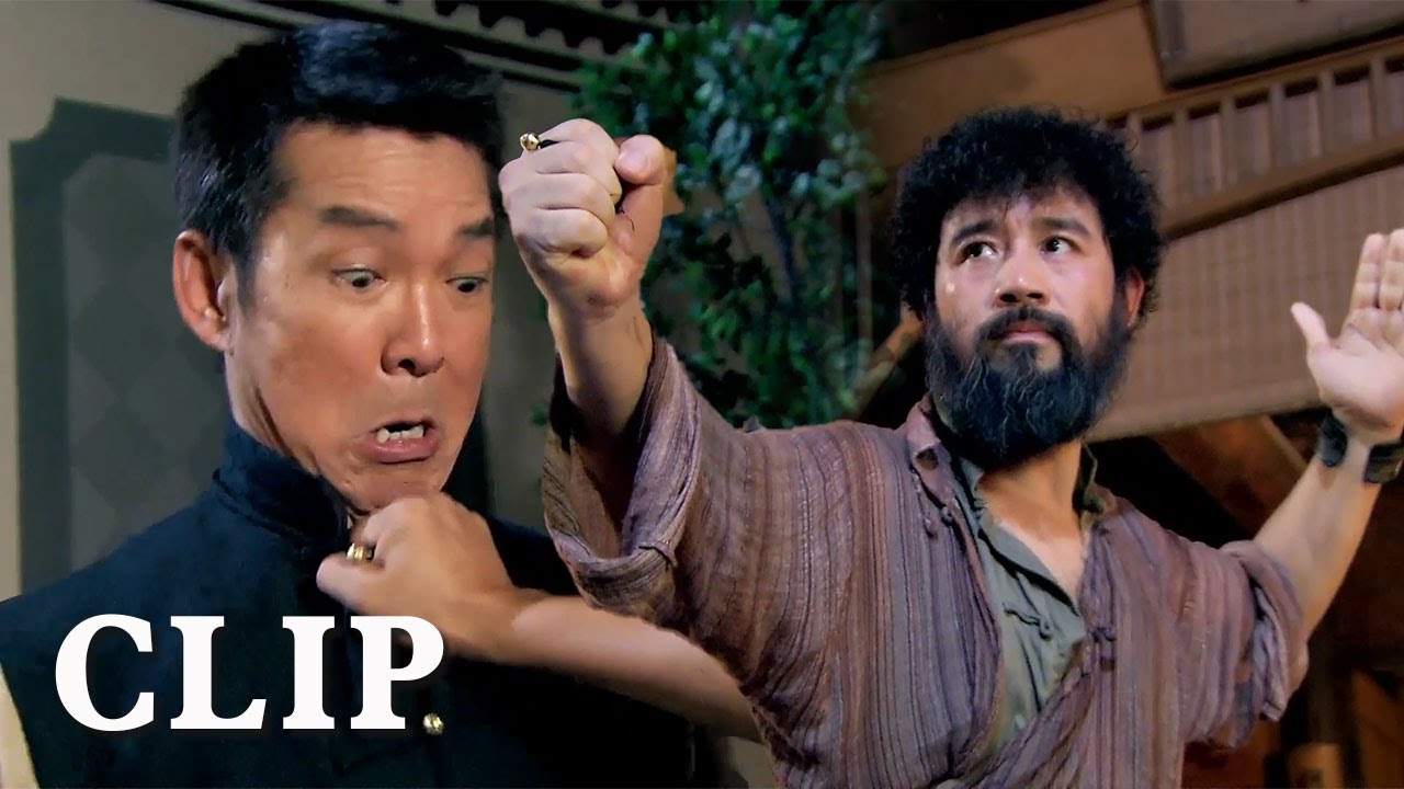 Little thug challenges Wing Chun master on behalf of the rich playboy #clips