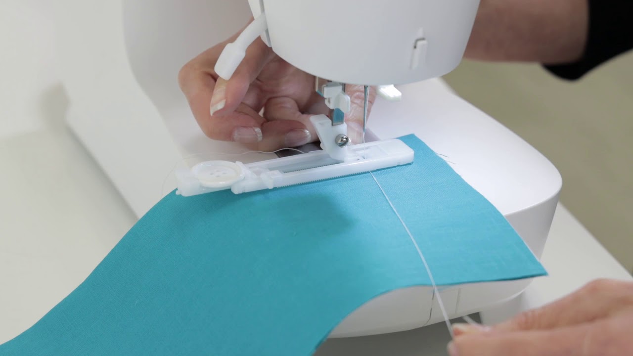 SINGER® M3300 Get Started - Buttonholes