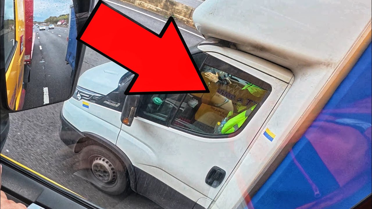 CONDUCE DEZBRACAT o DUBA pe STRAZILE din ANGLIA ?