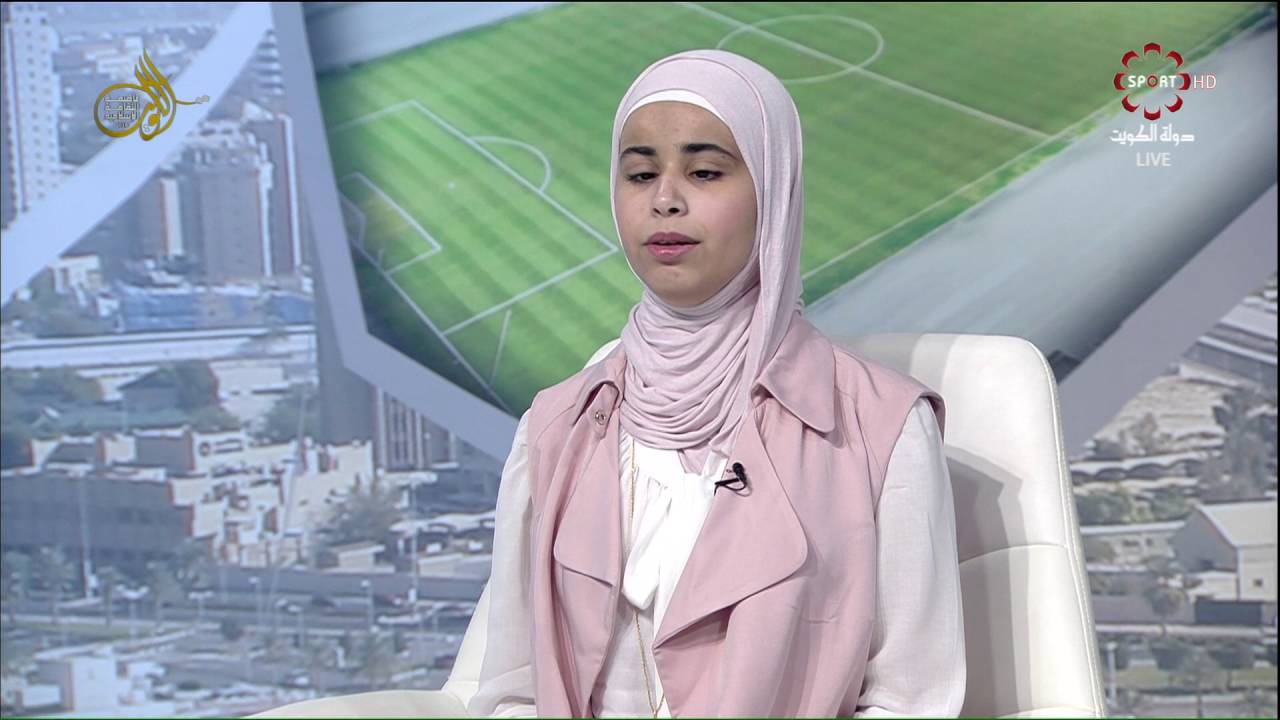 لقاء مع الطالبة جوري العازمي الفائزة بجائزة تحدي القراءة العربي من برنامج 