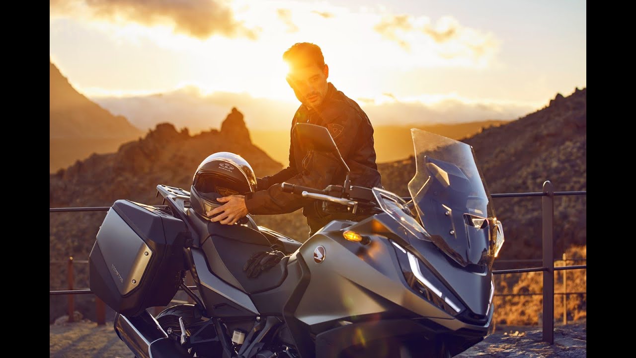 2022 Model HONDA NT1100'&uuml; Keşfedin. NT1100  DRD Motorbikes Mağazalarında!