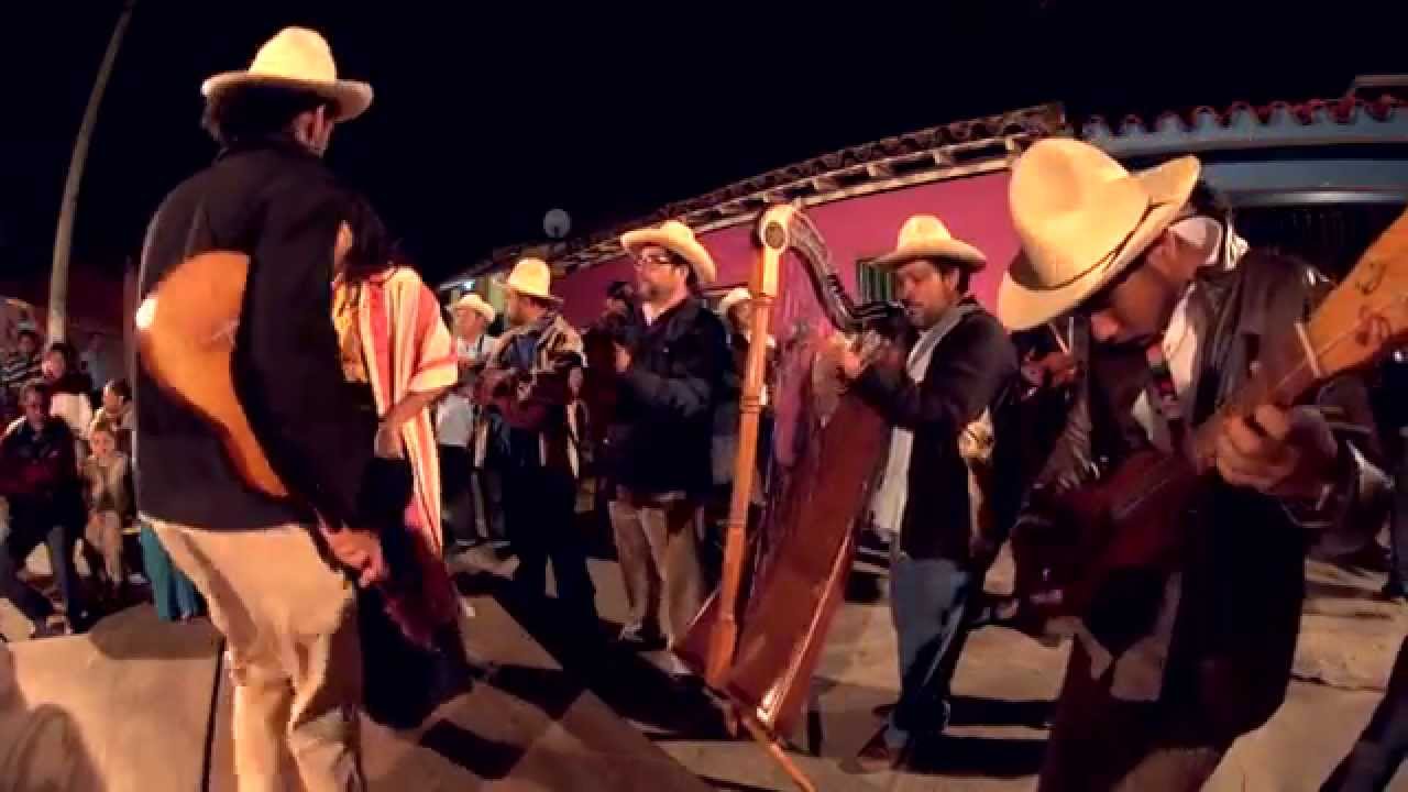 Mono Blanco - El Chuchumbé - Fandango en Tlacotalpan