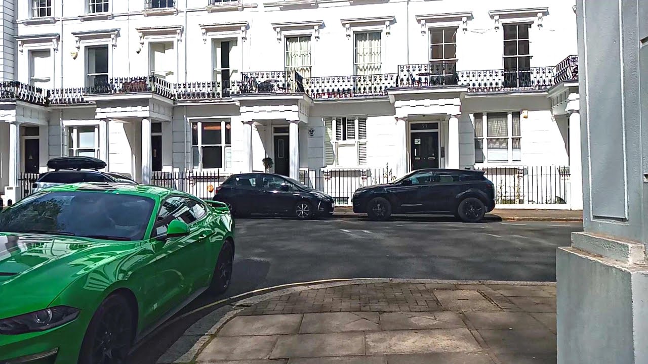 London Street Walk April 2022 - Paddington - Bayswater - Westbourne Grove - Virtual Walk In London