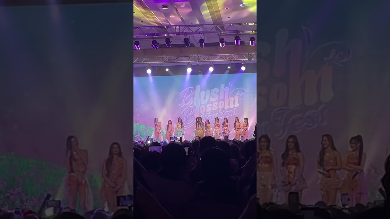Greeting (Blush Blossom Fan Fest in Macau)