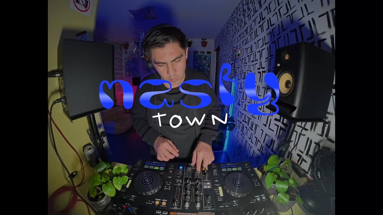 048 TAVOH// nastytooooooown