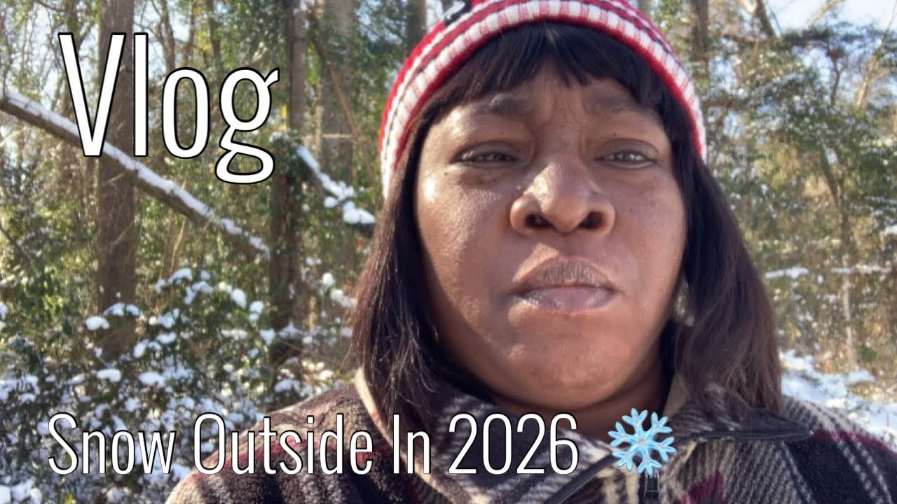 VLOG:  SNOW OUTSIDE IN 2026 ❄️ 