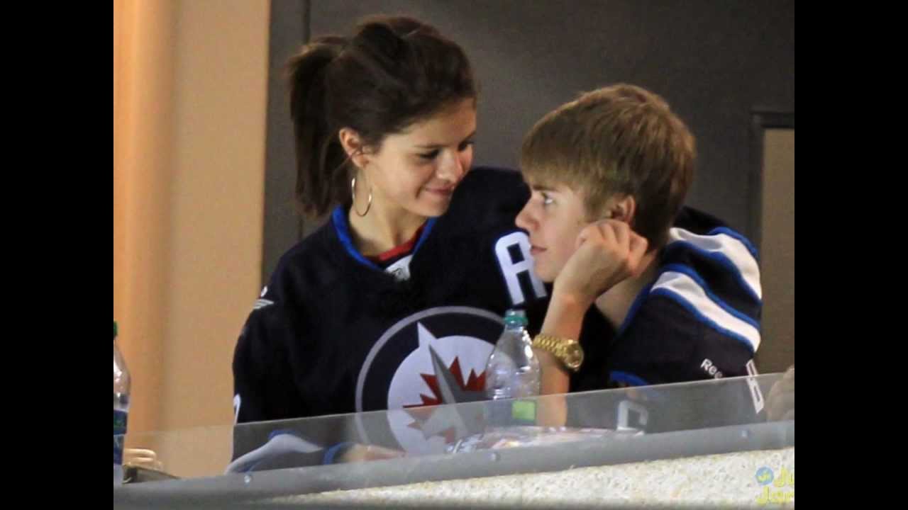 Justin Bieber and Selena Gomez in Winnipeg (Hockey Game)