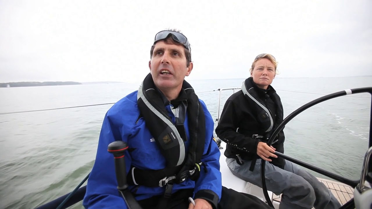 Sail faster sail safer - 4 upwind trim