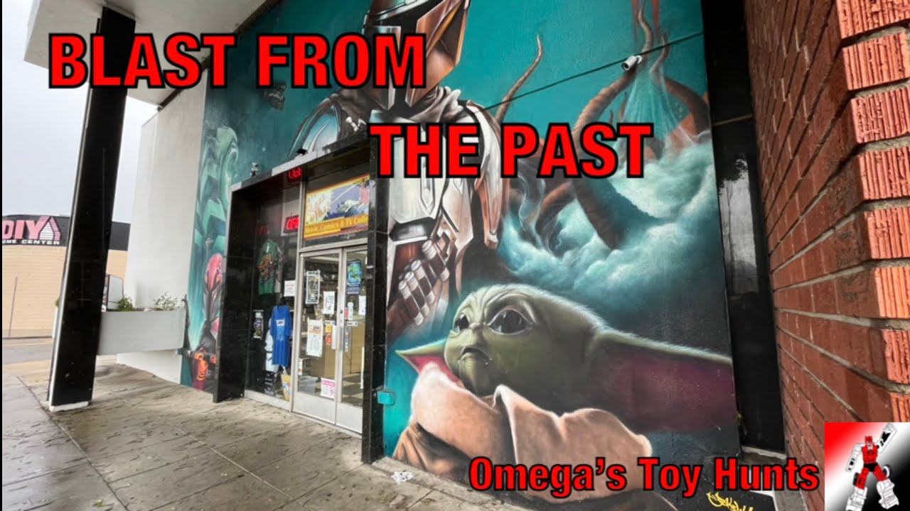 Giant Transformers Botcon Collection?!: Omega’s Toy Hunts #1