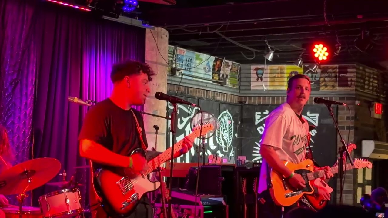 Mr. Bee Live - High Press live at The Crowbar in Tampa, FL