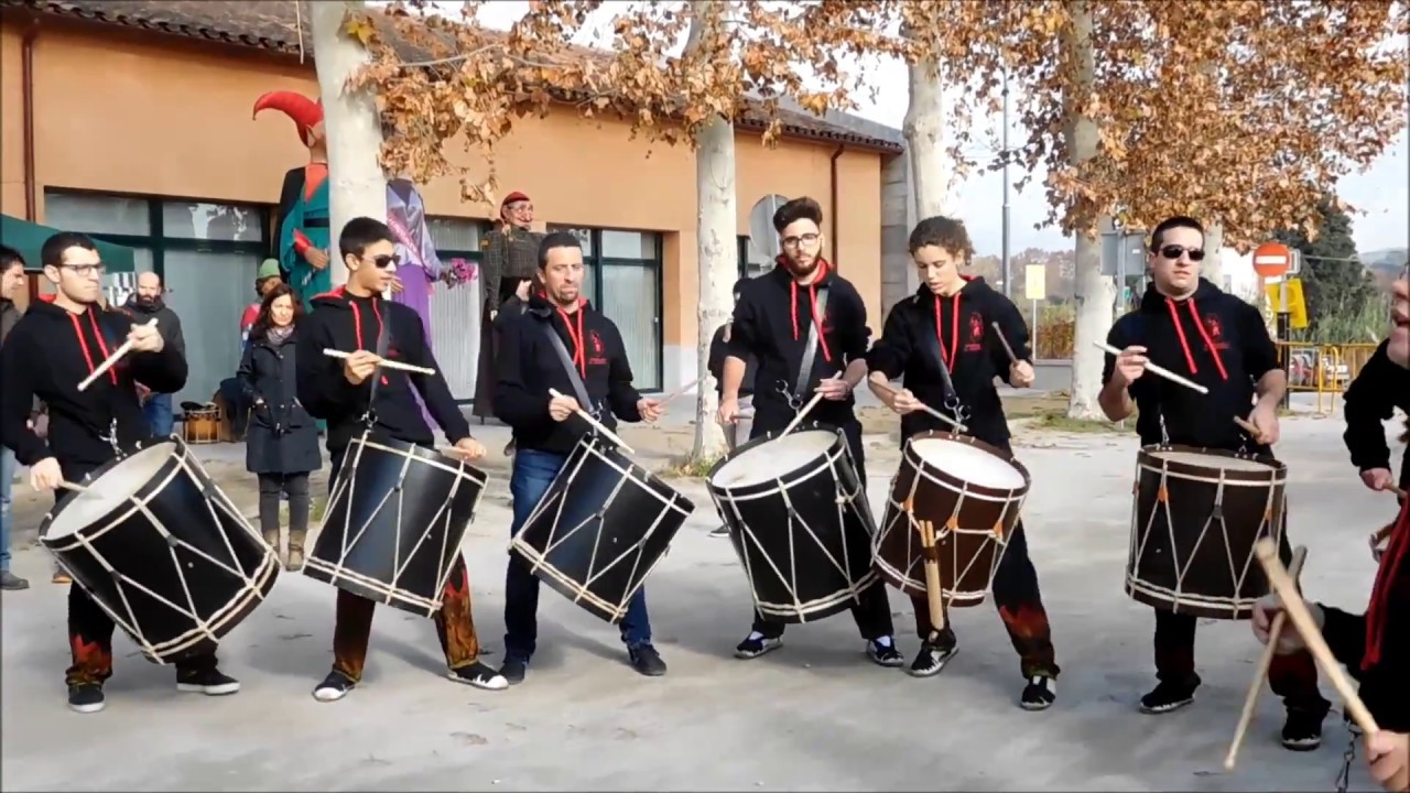 Els Tabalers dels Diables de la Vall del Tenes  amb la Marató de TV3