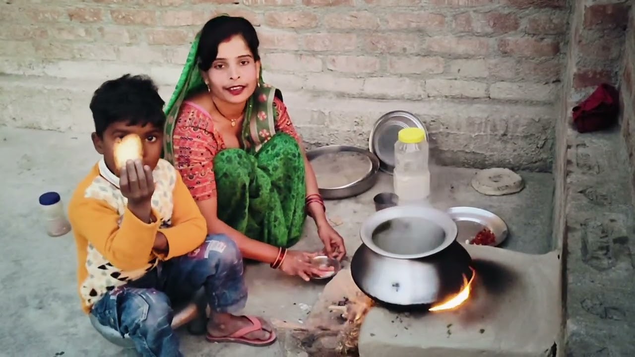आज मैंने बनाया चने का साग दोस्तों किस-किस को पसंद है कमेंट में बताएं 🙏👍👍