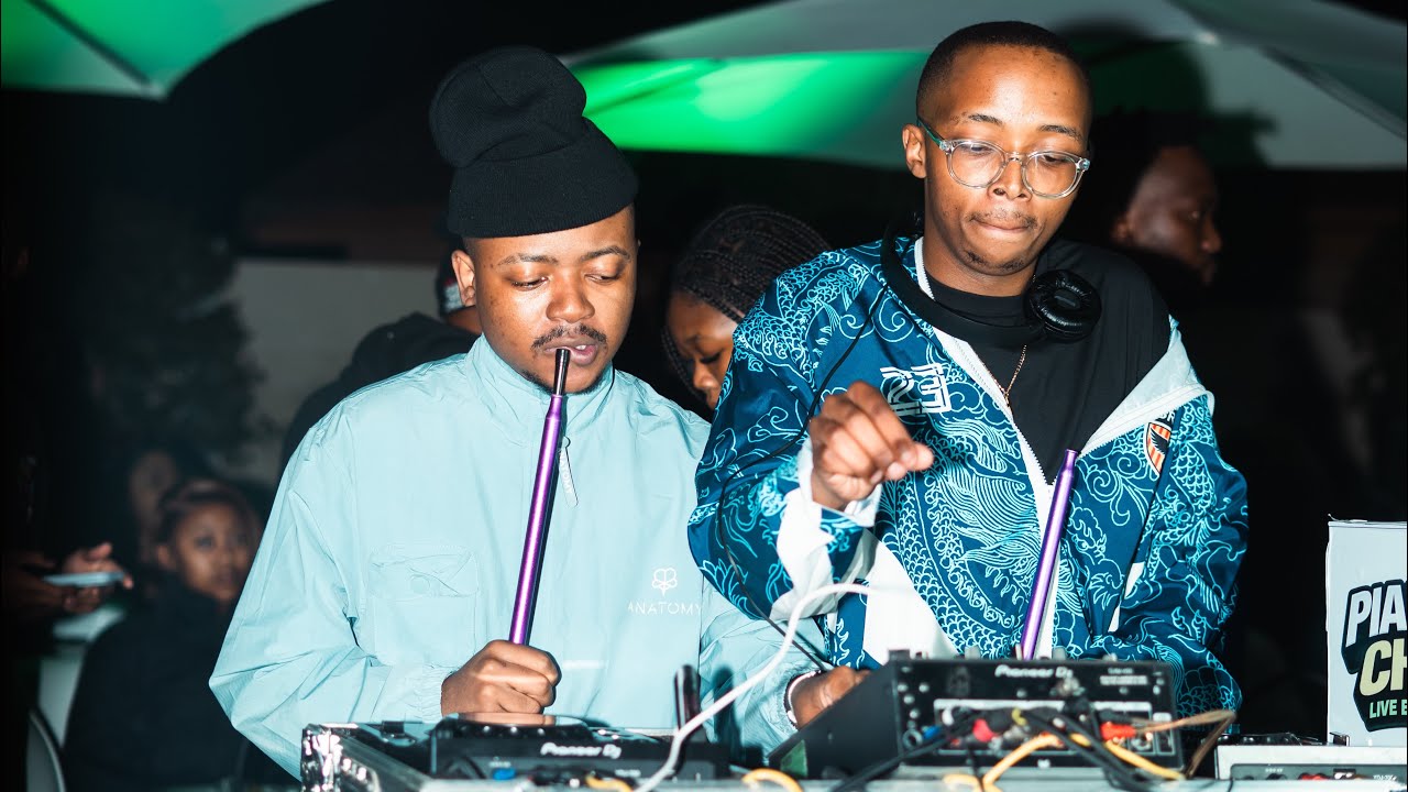 Piano And Chill | Party On Tuesday Presents - Jaylokas B2B Djy Zan SA