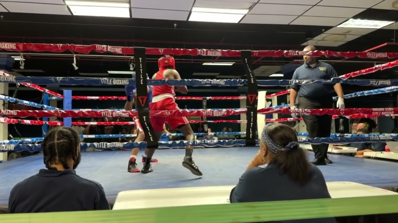 First Amateur Boxing Match | Houston Golden Gloves 139