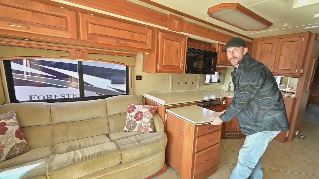 RV Sales of Oregon 2007 Monaco Diplomat Stock # CA2821
