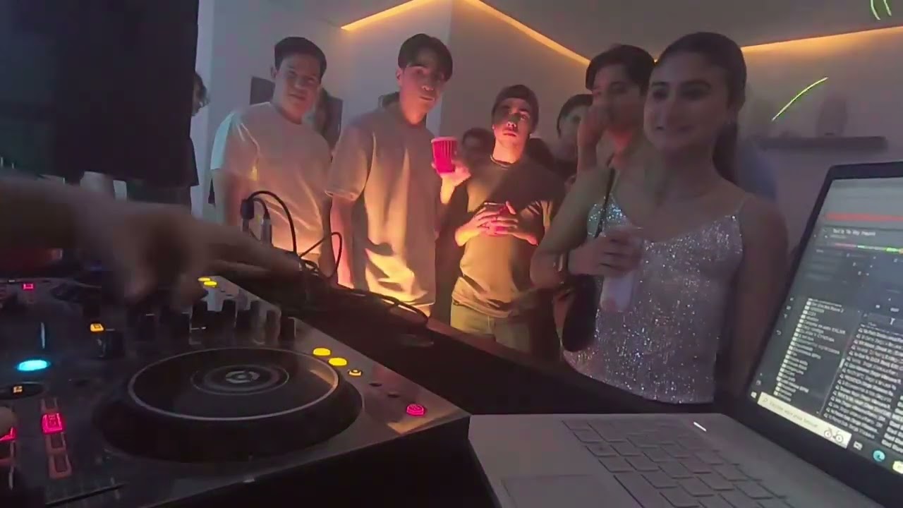 Boiler room (Fred Again, Swedish House Mafia, Skrillex, Calvin Harris, Oliver Heldens) and more.