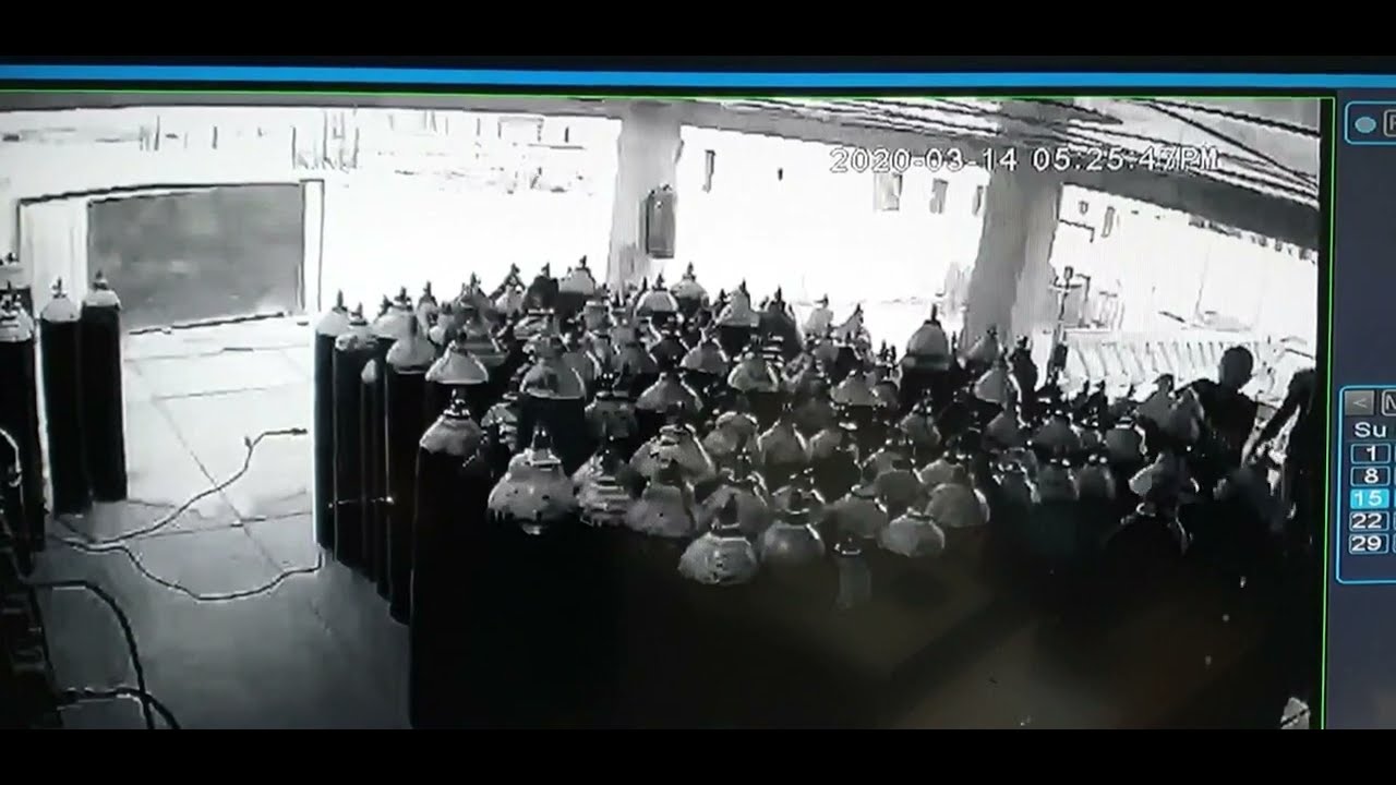 Watch what happens when the oxygen cylinder falls