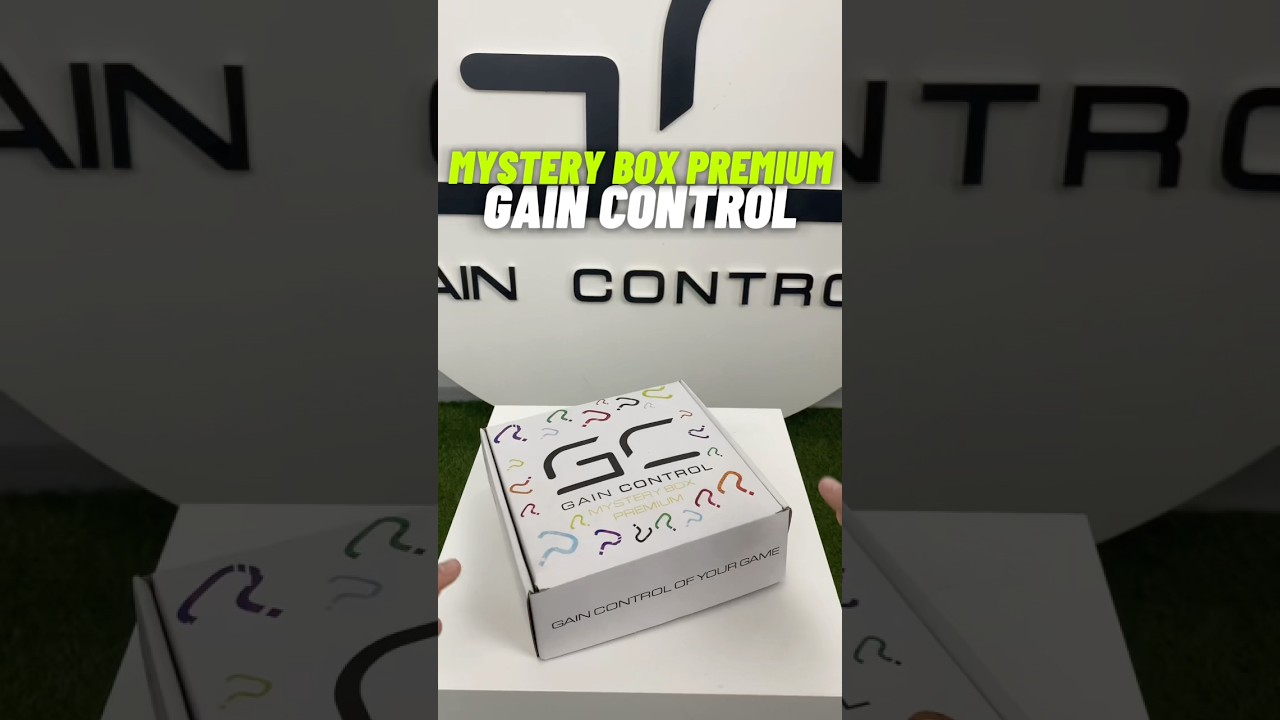 Co znajdziesz w MYSTERY BOXie PREMIUM GC? Sam zobacz! 🎁😎#GainControl #MysteryBox #PiłkaNożna