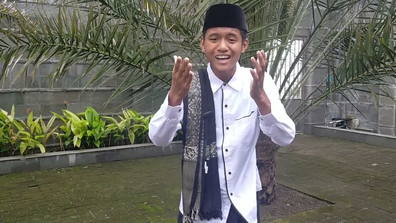 3. M EZZA ALMUCHTAR - SMP DAARUL QUR'AN NGRAMPAL SRAGEN (PIDATO BAHASA ARAB)