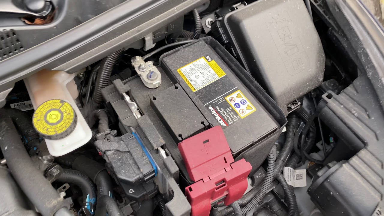 Chevrolet Spark &ndash; Battery location