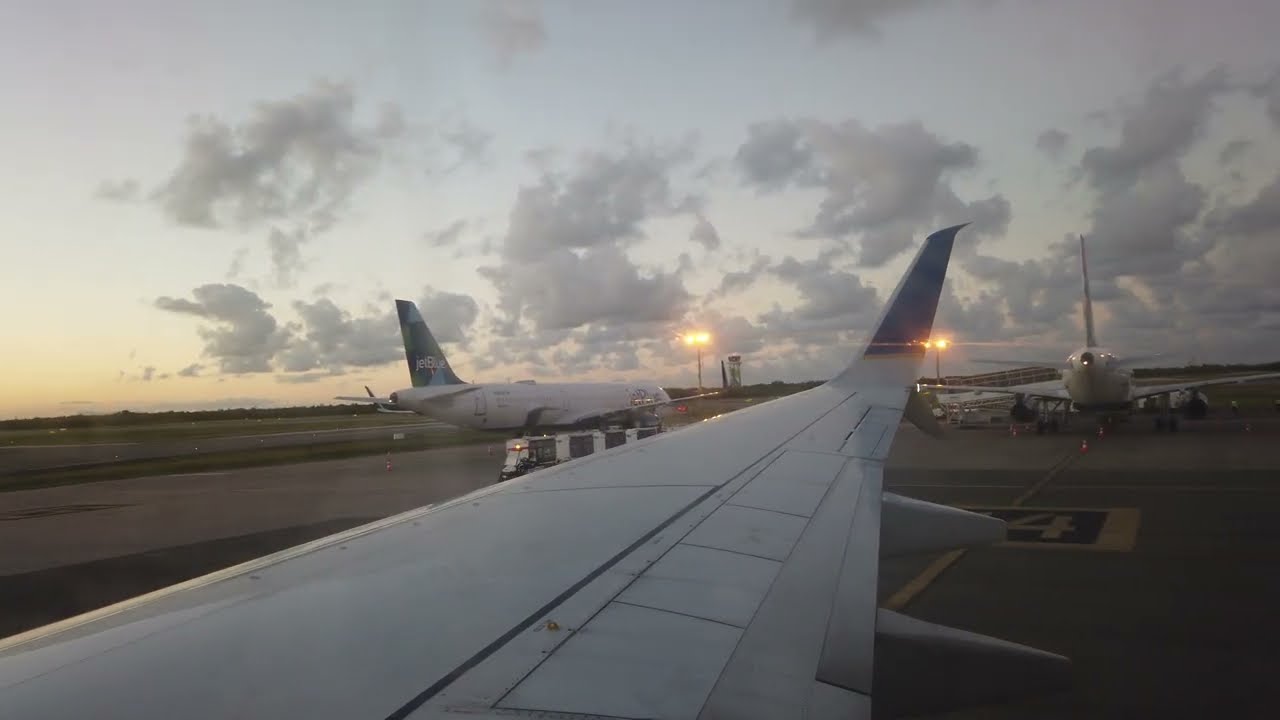 United Airlines Flight UA1526 | Full Journey from Punta Cana (PUJ) to Newark (EWR)