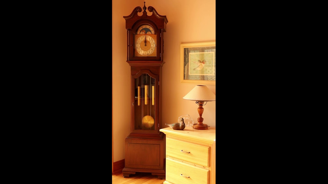 Grandfather Clock Strikes 12