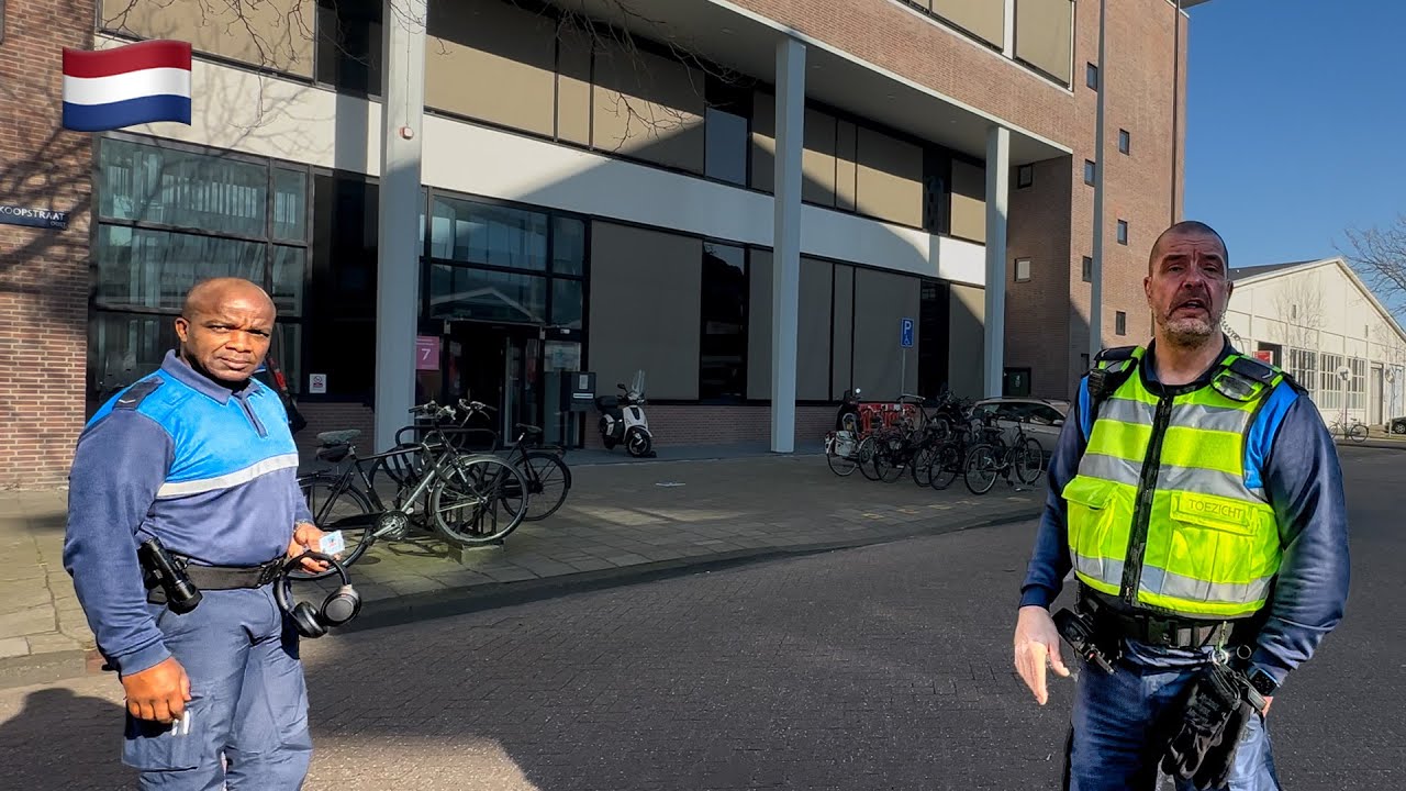 CAN YOU TALK?!!!! HANDHAVERS GET SILENT TREATMENT!!!! - Amsterdam Handhaving en Toezicht 🇳🇱