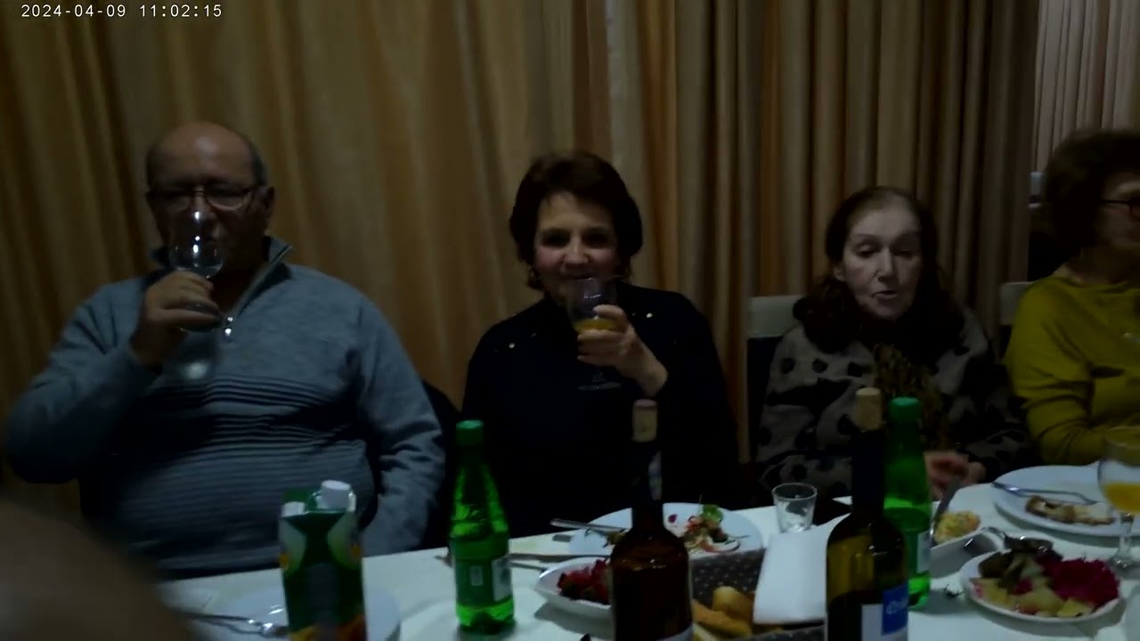 торжество  жизни продолжается