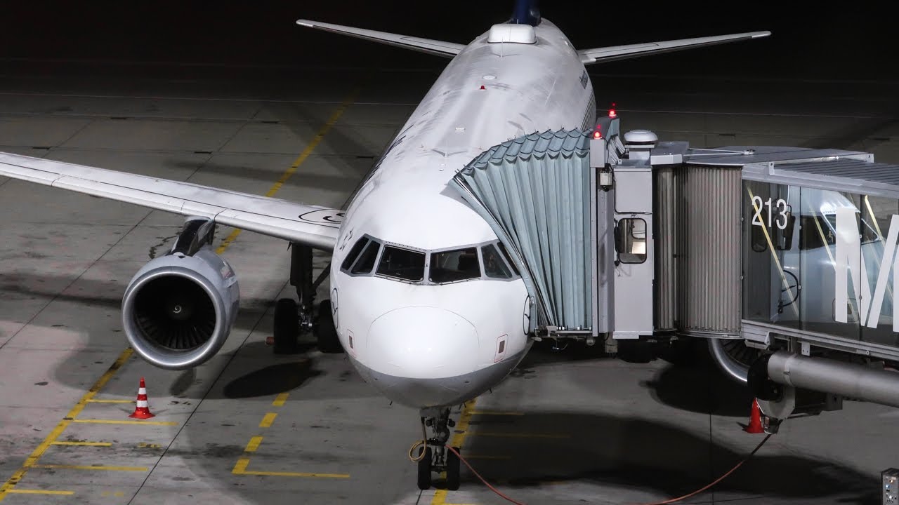 TRIP REPORT | Lufthansa Charter | Airbus A320 | Munich - Varna | Economy Class