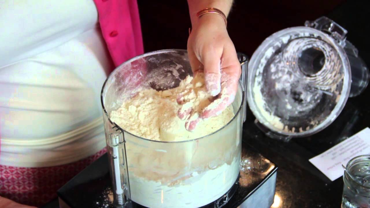Рецепт теста для пирога с курицей: советы по выпечке и приготовлению