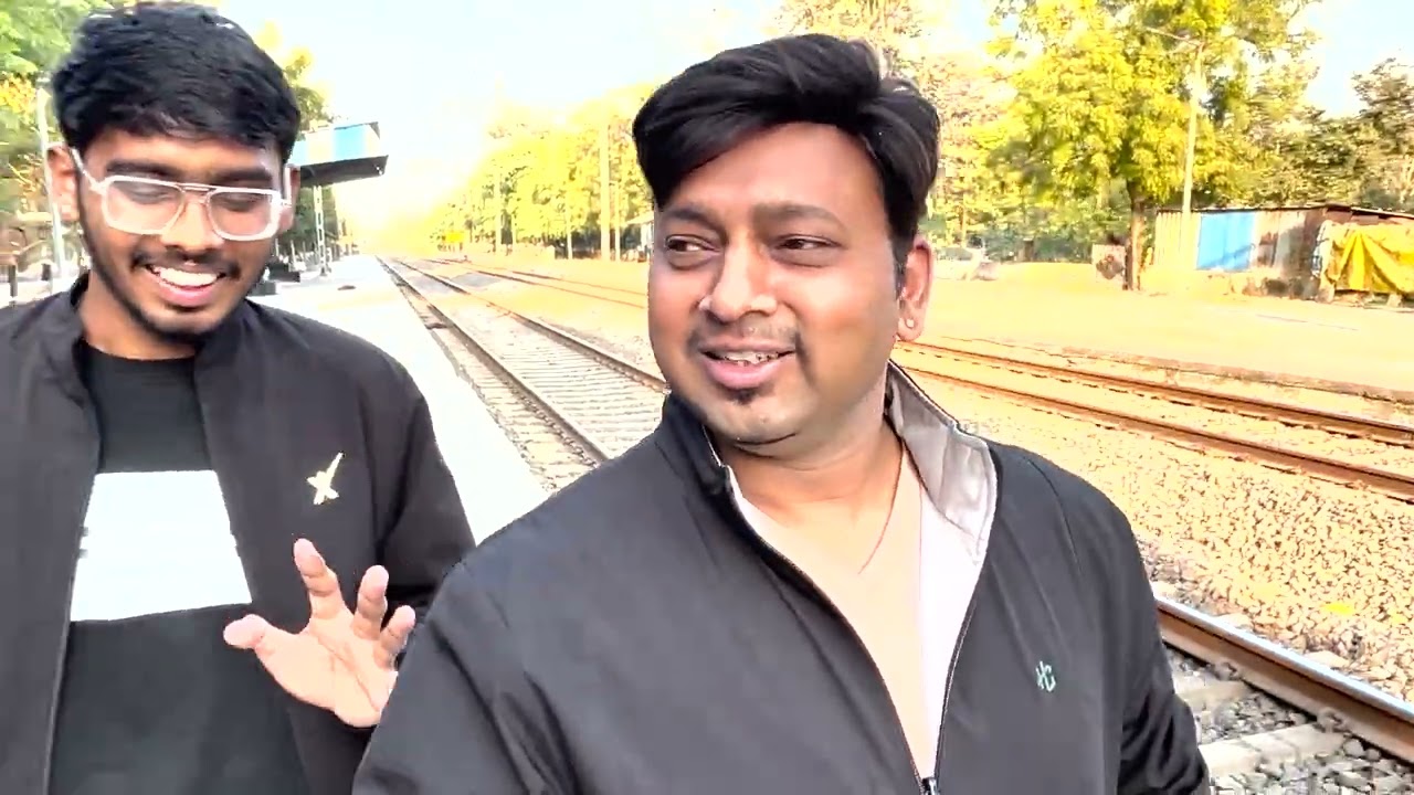 Beautiful Station❤️||#vlogs #vlogers #viral #funny #viralvideo #comedy #station #indore #viralvideo