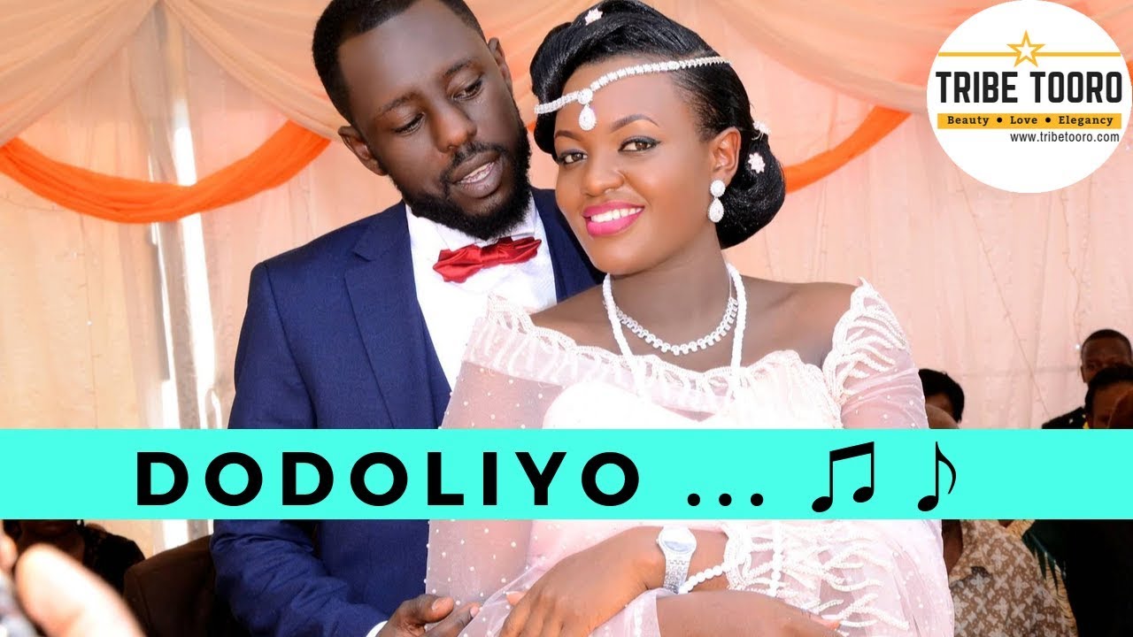 DODOLIYO by Akiiki Mugabo & Araali Kigambo - Tooro Music