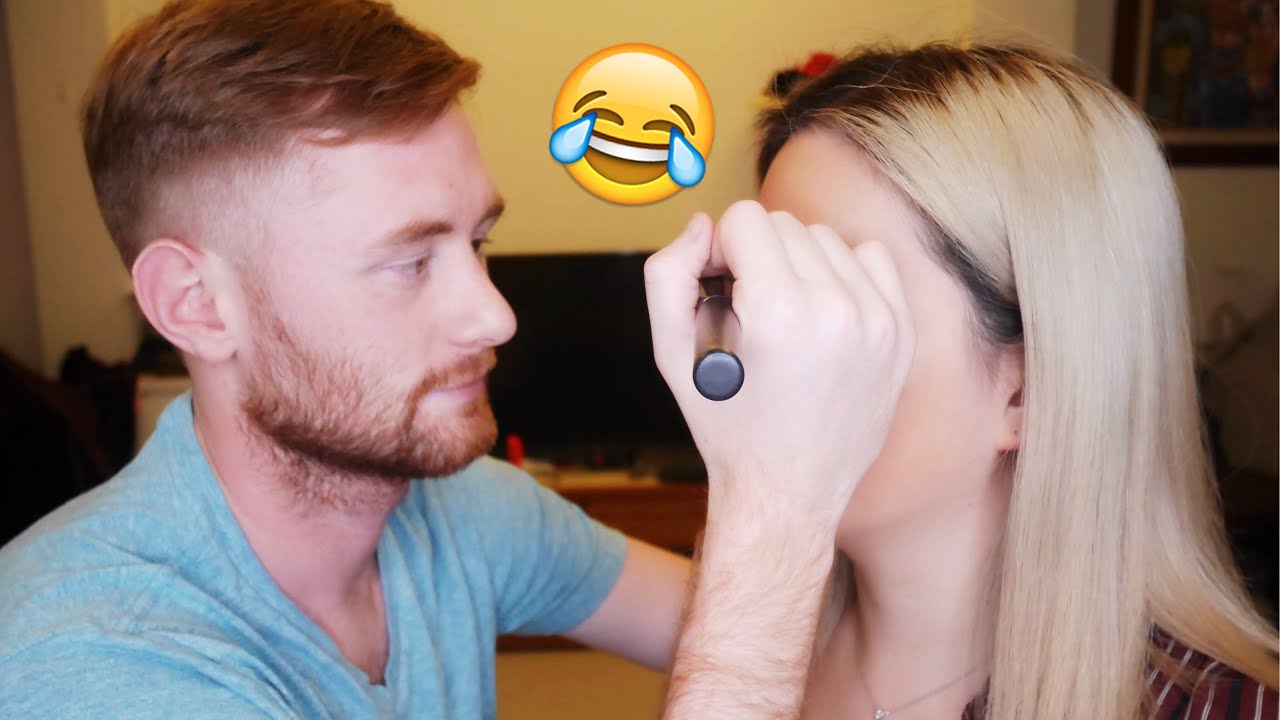 BOYFRIEND DOES MY MAKEUP!外國男友幫我畫妝(中文字幕）