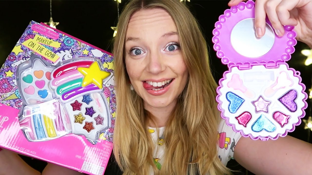 ASMR Doing Your Makeup (Whispered)