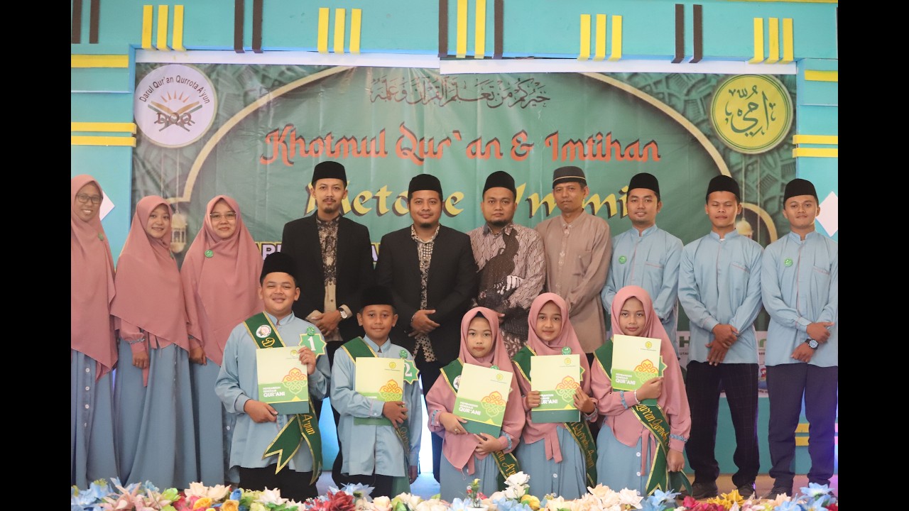 Khotmul Qur'an dan Imtihan Metode Ummi ( Darul Qur'an Qurrota A'yun Ajibarang ) Angkatan Ke-1